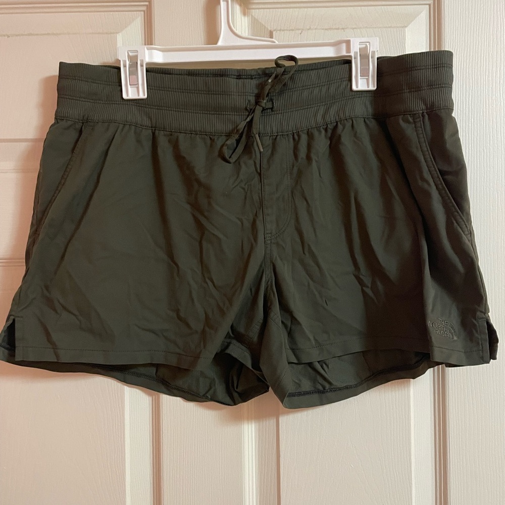 North Face green shorts. Size XL